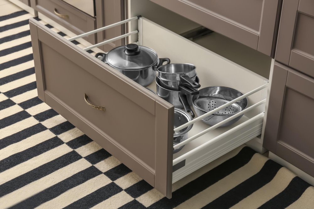 Kitchen Storage Solutions Contractor in English Point ID